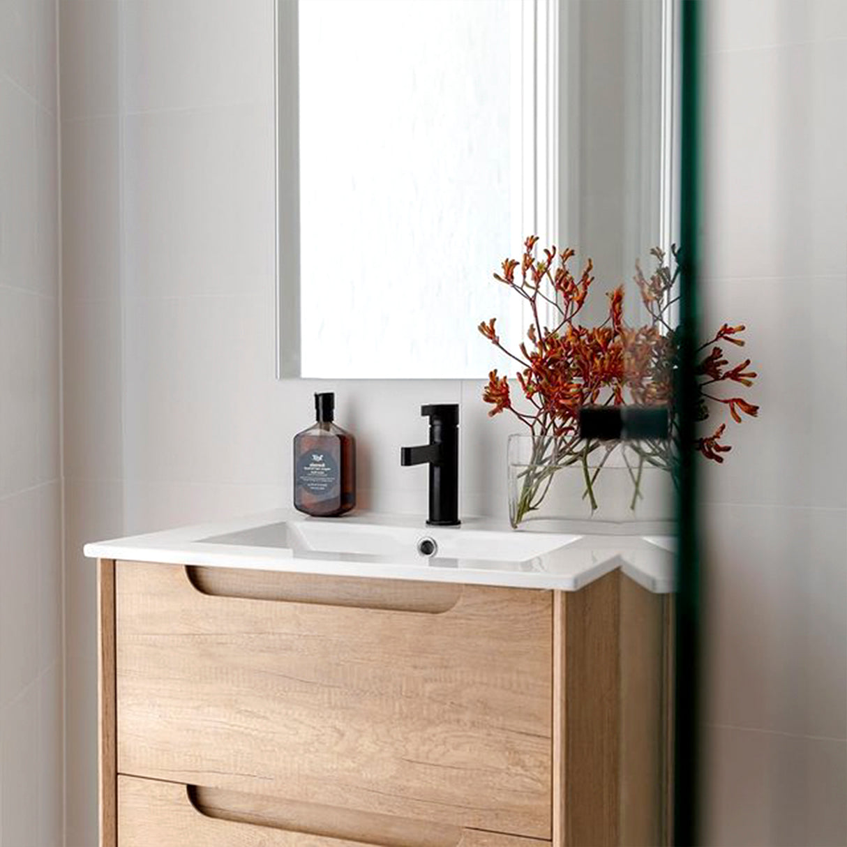 Byron Vanity 600mm - Natural Oak