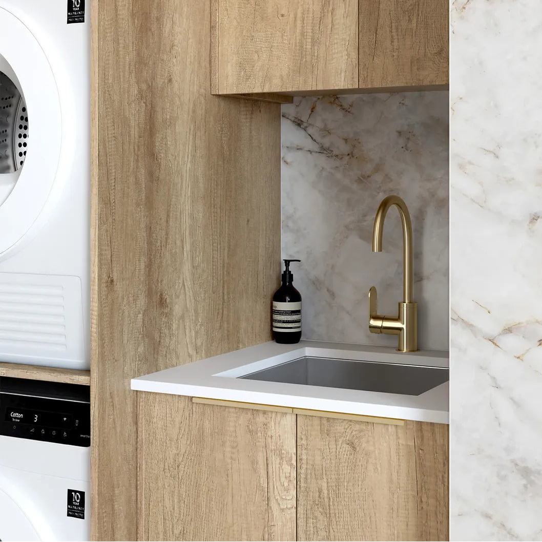 Byron Natural Oak Laundry Kit 1305x600x2100