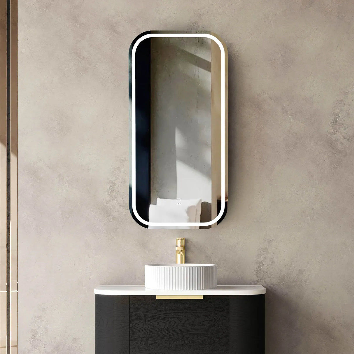 Bathroom with mounted mirror and LED Newport Black Oak Shaving Cabinet Soft Square - 900x450