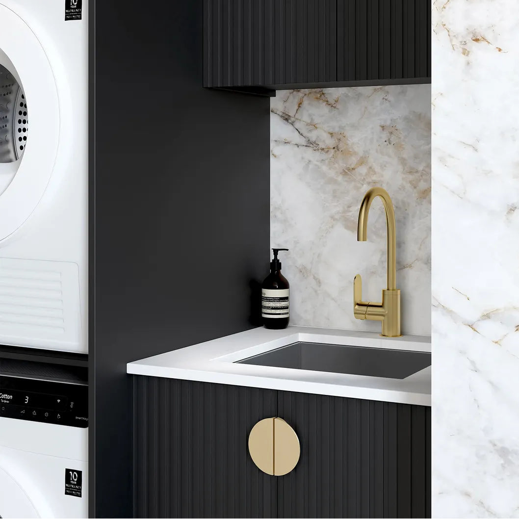 Marlo Black Laundry Kit 1305x600x2100