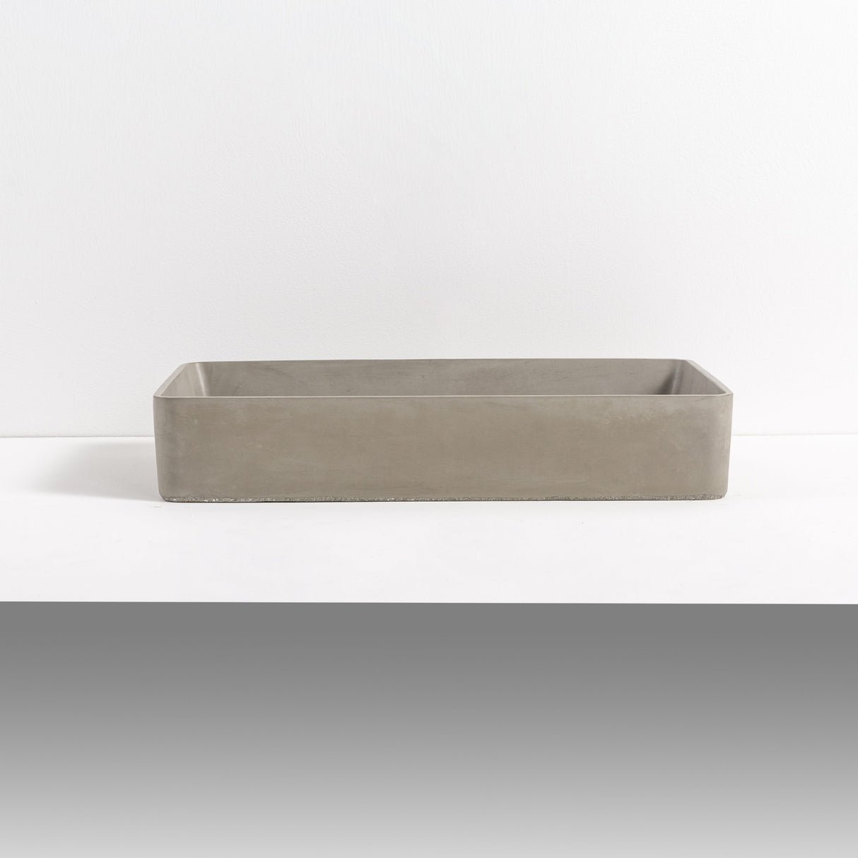 HARPER Long Rectangle Concrete Basin - Concrete side