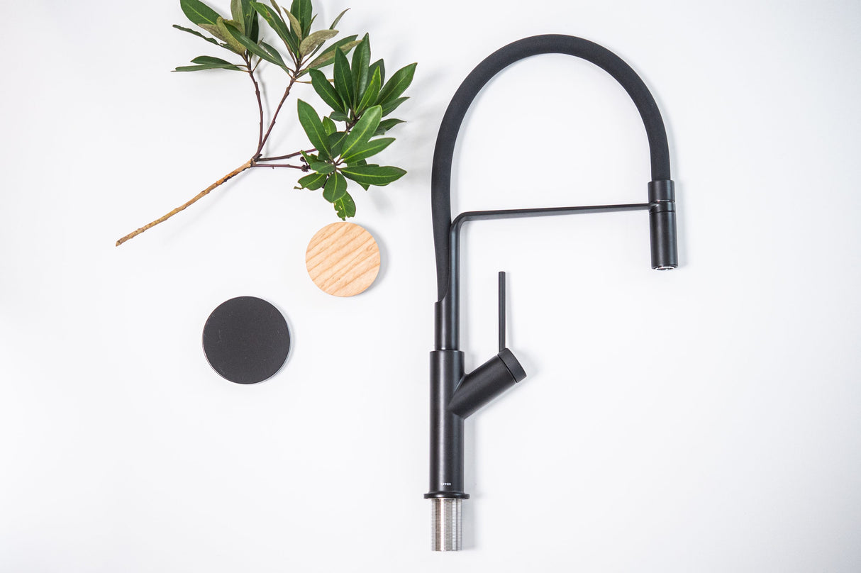 Hera Sink Mixer Black (Pull Out)